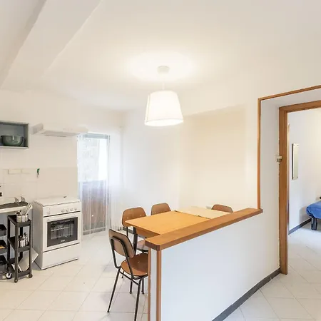 Levanto Lodge Леванто