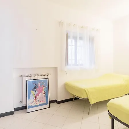 Levanto Lodge Апартаменты Леванто
